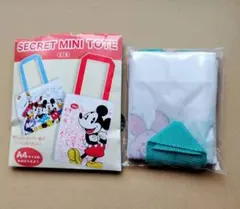 ディズニーストア　シークレットミニトート　ミッキー　ミニー　プーさん　新品