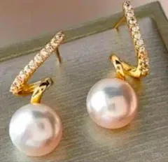 ピアス k18 ゴールド 金属アレルギー対応 ダイヤモンド cz 揺れる