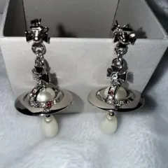 Vivienne Westwood パール オーブ ドロップ ピアス シルバー