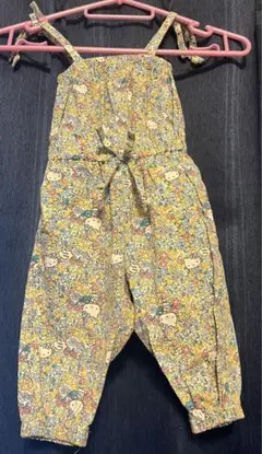 早い者勝ち！　ハロー　キティーちゃん　✨珍しいデザイン✨カバーオール　つなぎ服