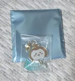 ちいかわ もぐもぐ本舗　風鈴になっちゃった　アクリルチャーム　カブトムシ