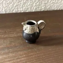 ドイツ ヴィンテージ陶器 ミニチュア オブジェ フラワーベース 花器花瓶一輪挿しのサムネイル