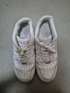 NIKE AIR FORCE 1 ホワイト スニーカー