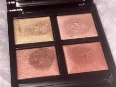TOM FORD アイカラークォード 40Aゴールデンアワーのサムネイル
