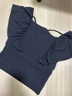 EVRIS【美品】オフショルトップスのサムネイル
