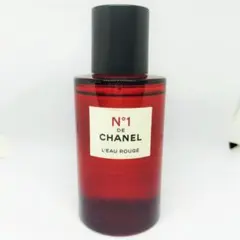 N°1 DE CHANEL L'EAU ROUGE 100ml - メルカリ