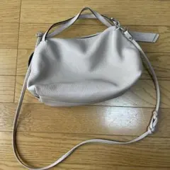 ジャンニキャリーニ　バッグ