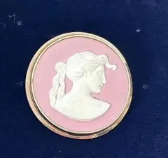 ★WEDGWOODウェッジウッド　ブローチ　ジャスパー　ピンク　カメオ