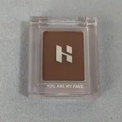 (最安値）HolikaHolika 単色アイシャドウ toffee mochaのサムネイル