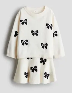 新品未使用＊ソフトファインニット上下セットリボン柄100~105cmセットアップ