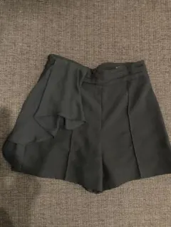 ZARA BASIC ブラック ショートパンツ XS
