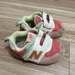 New Balance ベビーシューズ ピンク/ホワイト　13センチ