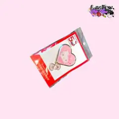 ハローキティ 50周年記念ピンバッジ