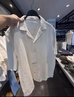 ZARA 半袖シャツ テクスチャード加工 アイボリー Mサイズのサムネイル