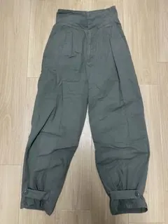 Discoat カーゴパンツ　カーキ