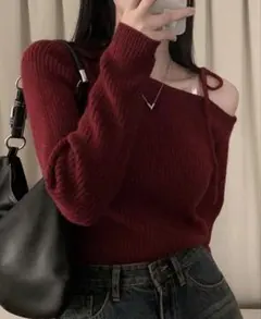 オフショルダー ニット 赤