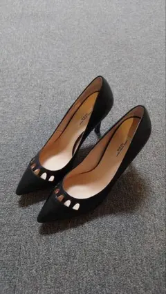 SEVEN TWELVE THIRTY/セブントゥエルブサーティ　パンプス