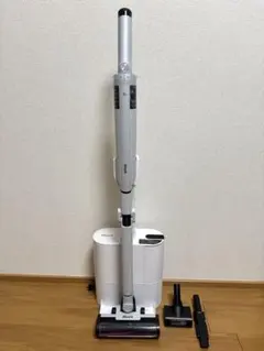 シャープ コードレス掃除機 LC351JWH 動作確認済み - メルカリ