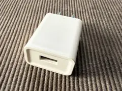 【USBアダプター】100-240V~50/60Hz 0.15A