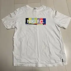 NIKE ロゴTシャツ　半袖