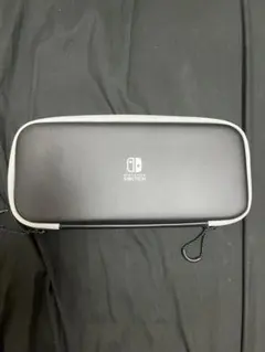 純正品 Nintendo Switch キャリングケース カードケース付き
