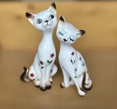 昭和レトロ】猫の陶器製置物 ペア コンパクト花柄 可愛い♡ - メルカリ