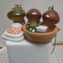 おさわり探偵なめこちゃんのフィギュアストラップ２個セット