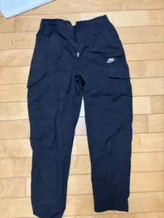 【極美品】NIKE ナイキ ナイロン カーゴパンツ ブラック Mサイズ 刺繍ロゴ