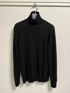 UNIQLO ブラック カシミヤタートルネックセーター M