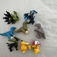 ポケモン・恐竜フィギュアセット