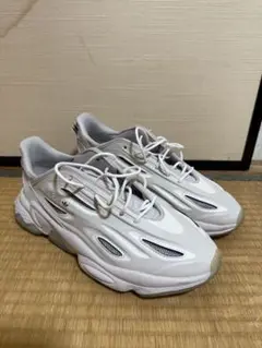 adidas オズウィーゴ　セロックス