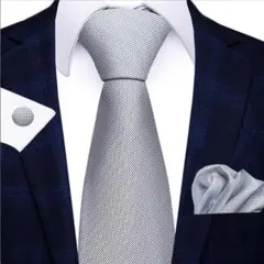 シルバードットネクタイとカフスボタン　チーフ　3点セット　結婚式　イベント