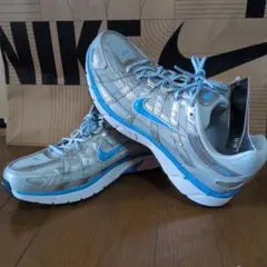 新品未使用 ナイキ NIKE P-6000 シルバーXブルー 29.5cmのサムネイル