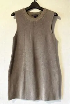 BANANA REPUBLIC ニットベスト ベージュ