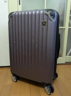 【使用1回のみ・美品・カバー付き】60L スーツケース　　拡張機能