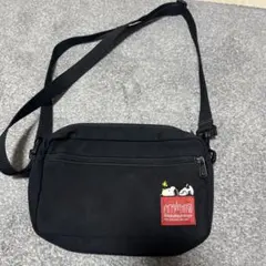 Manhattan Portage スヌーピーショルダーバッグ 黒
