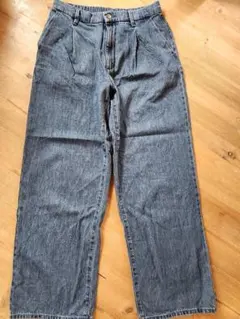 UNIQLO ユニクロ ブルーワイドレッグデニムパンツ