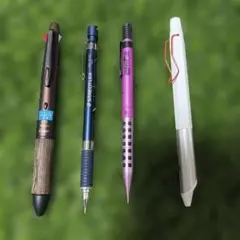 筆記具 4本セット まとめ売りのサムネイル