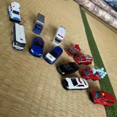 トミカ ミニカーセット 16台