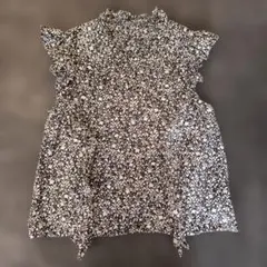 美品ヨシエイナバYOSHIE INABAモノトーン総柄ブラウスフレンチスリーブ