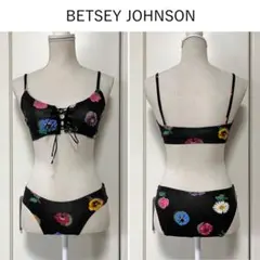 ベッツィージョンソン　水着 2026年最新】betsey johnson 水着の人気アイテム - メルカリ