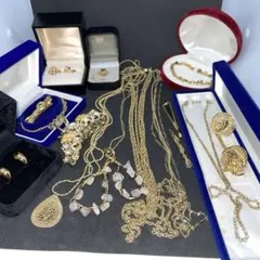 カ*ズ様 生前整理 ゴールド中心アクセサリーいろいろまとめ売り 昭和レトロ ヴィ