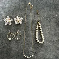 4点セットパールとクリスタルのアクセサリーセットピアスネックレスブレスレット
