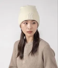 Item thumbnail for item 853f5477-915a-435d-b3ba-aa29f657e36e