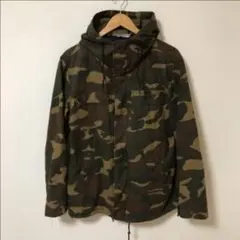 迷彩 マウンテンパーカー