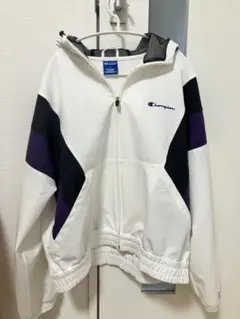 Item thumbnail for item b4eeb5dd-2e9a-45ff-802f-087152c72bd8