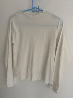 レピピアルマリオ　白トップス