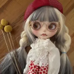 カスタムブライス お人形遊び
