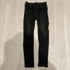 UNIQLO ブラック スキニーパンツ