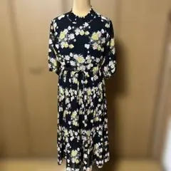 シフォンワンピース